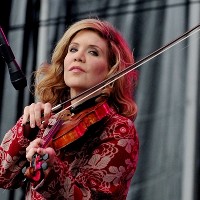 Alison Krauss feat. Union Station - A Place Outside