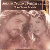 Antonio Orozco in duet with Natalia Jiménez - Devuélveme La Vida