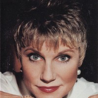Anne Murray - Anytime